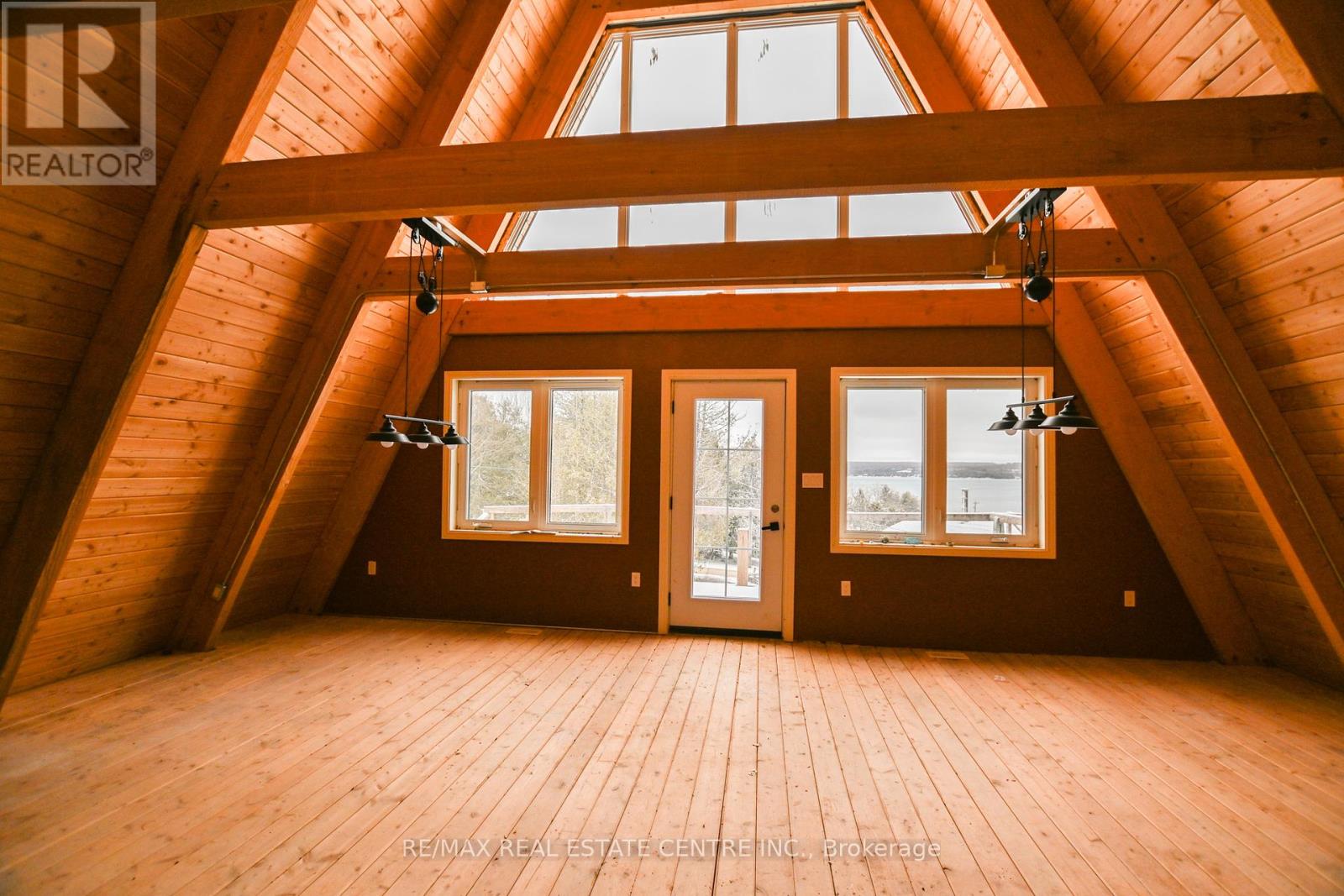 9 Urban Street, South Bruce Peninsula, Ontario  N0H 2T0 - Photo 1 - X12048609