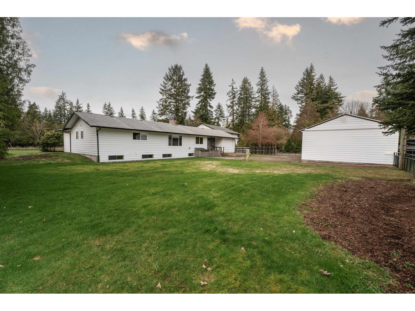 24114 56 Avenue, Langley, British Columbia  V2Z 2N9 - Photo 33 - R2983121