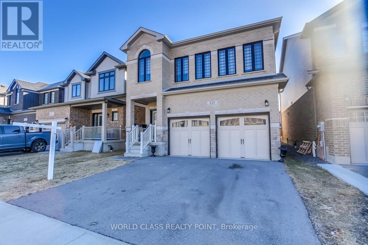 Property at 621 FLORENCEDALE CRESCENT W image 1