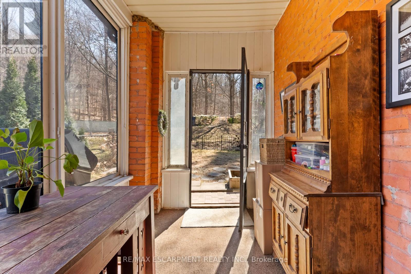 245 Hillcrest Avenue, Hamilton, Ontario  L8P 2X3 - Photo 19 - X12048660