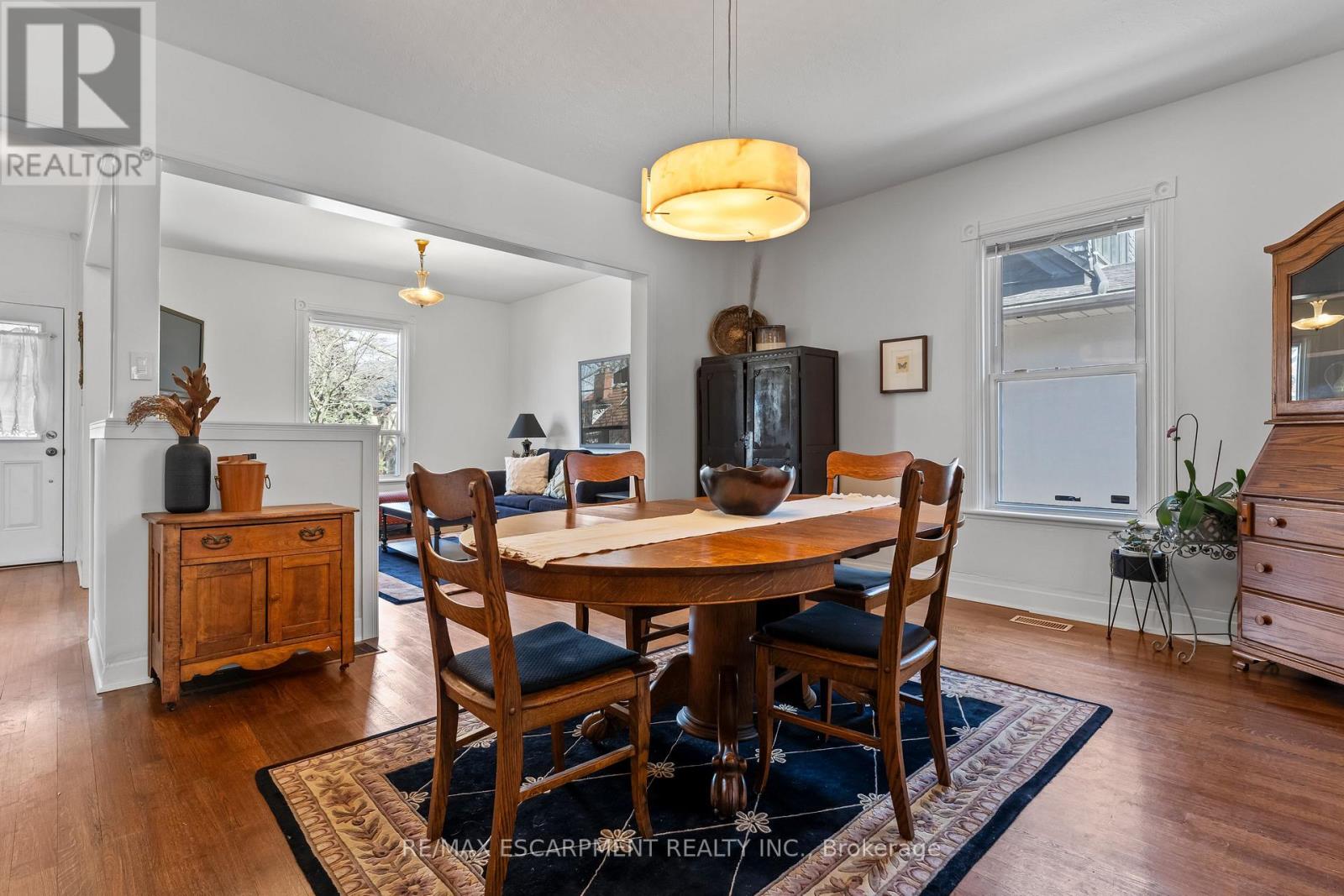 245 Hillcrest Avenue, Hamilton, Ontario  L8P 2X3 - Photo 8 - X12048660