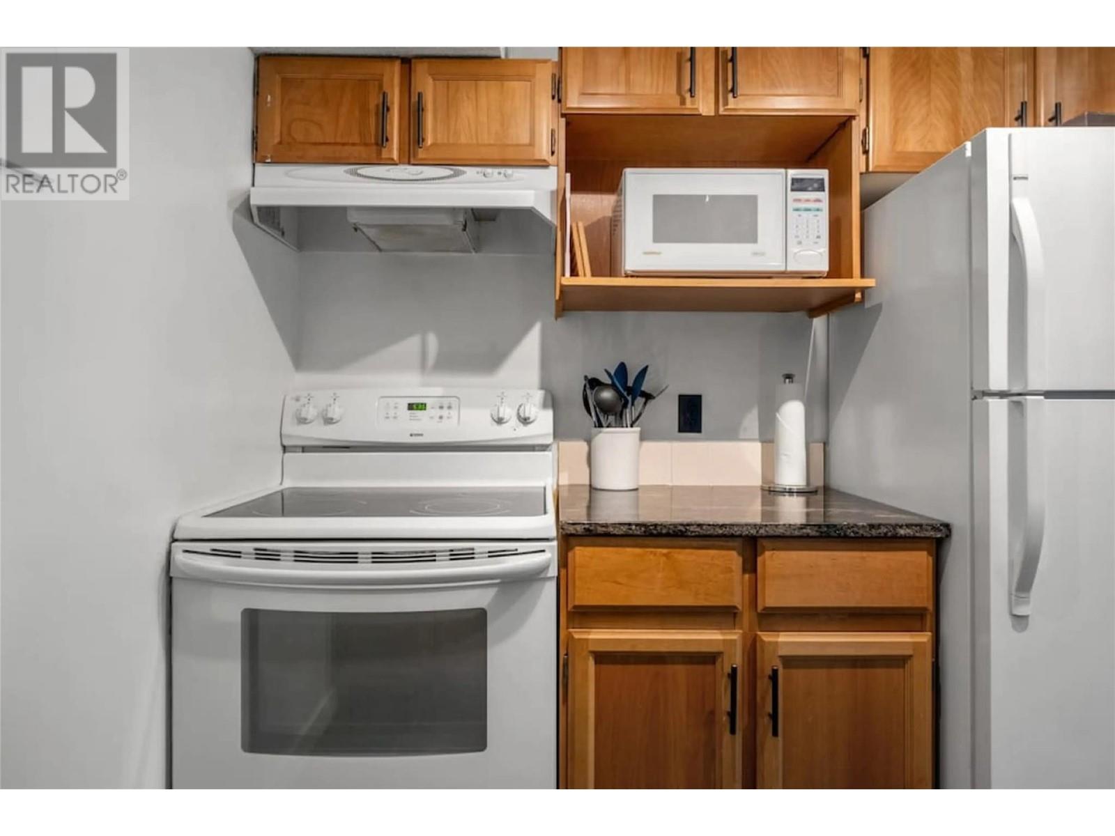 2030 Panorama Drive Unit# 504, Panorama, British Columbia  V0A 1T0 - Photo 17 - 10332654