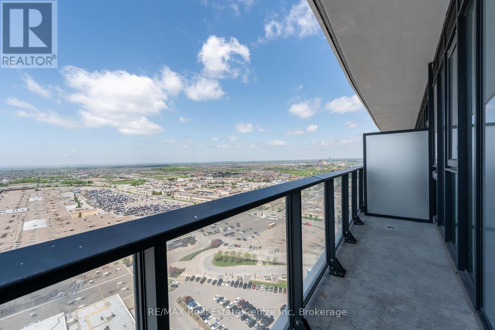 Ph114 - 9000 Jane Street, Vaughan, Ontario  L4K 0M6 - Photo 30 - N12048704