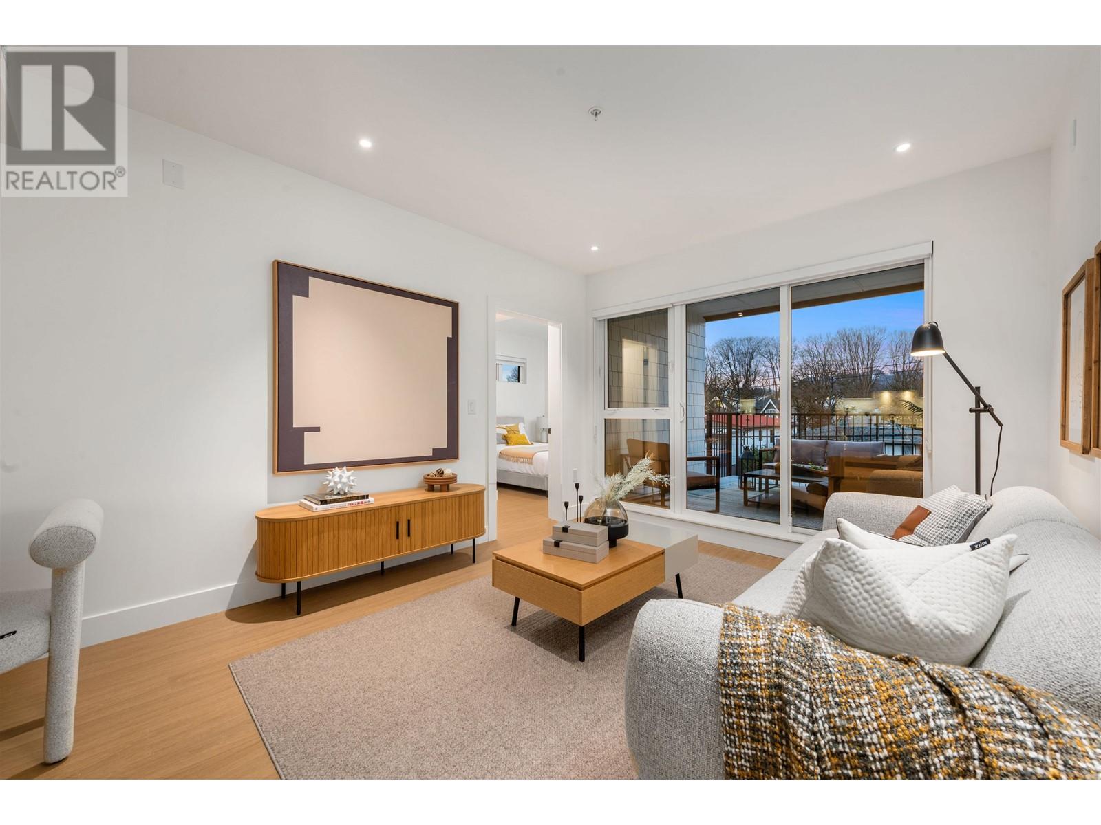 203 2235 E Broadway, Vancouver, British Columbia  V5N 0J5 - Photo 8 - R2983233