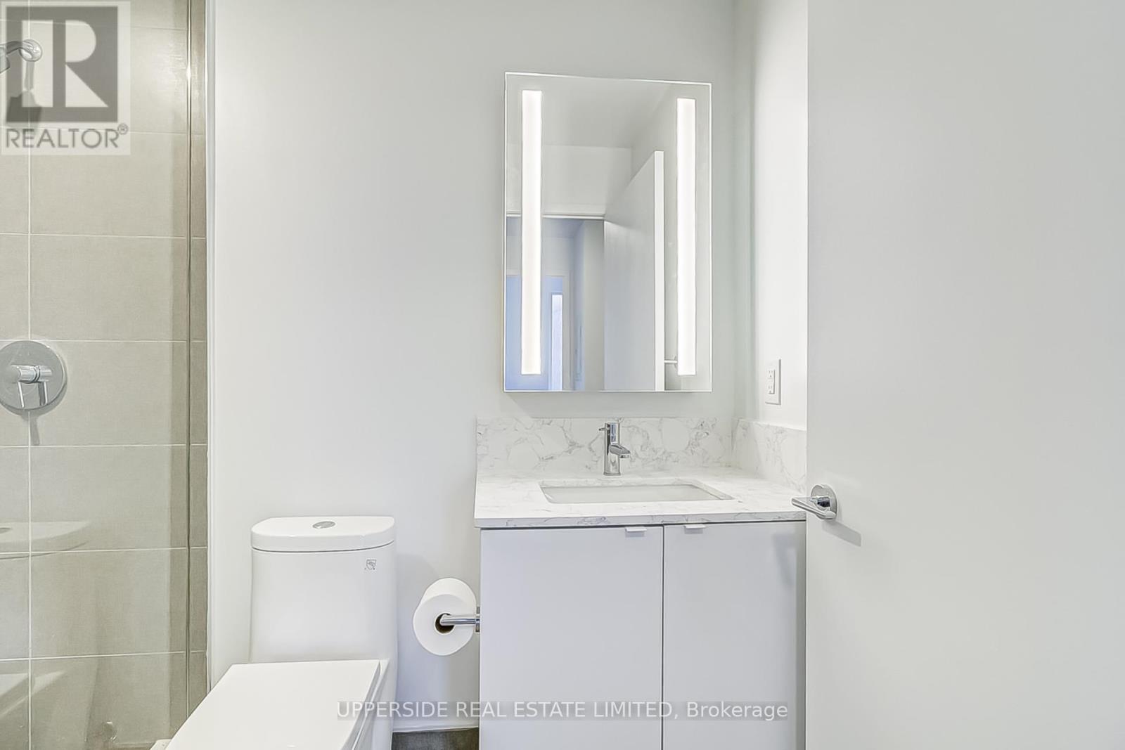 1009 - 270 Dufferin Street, Toronto, Ontario  M6K 0H8 - Photo 3 - W12048722