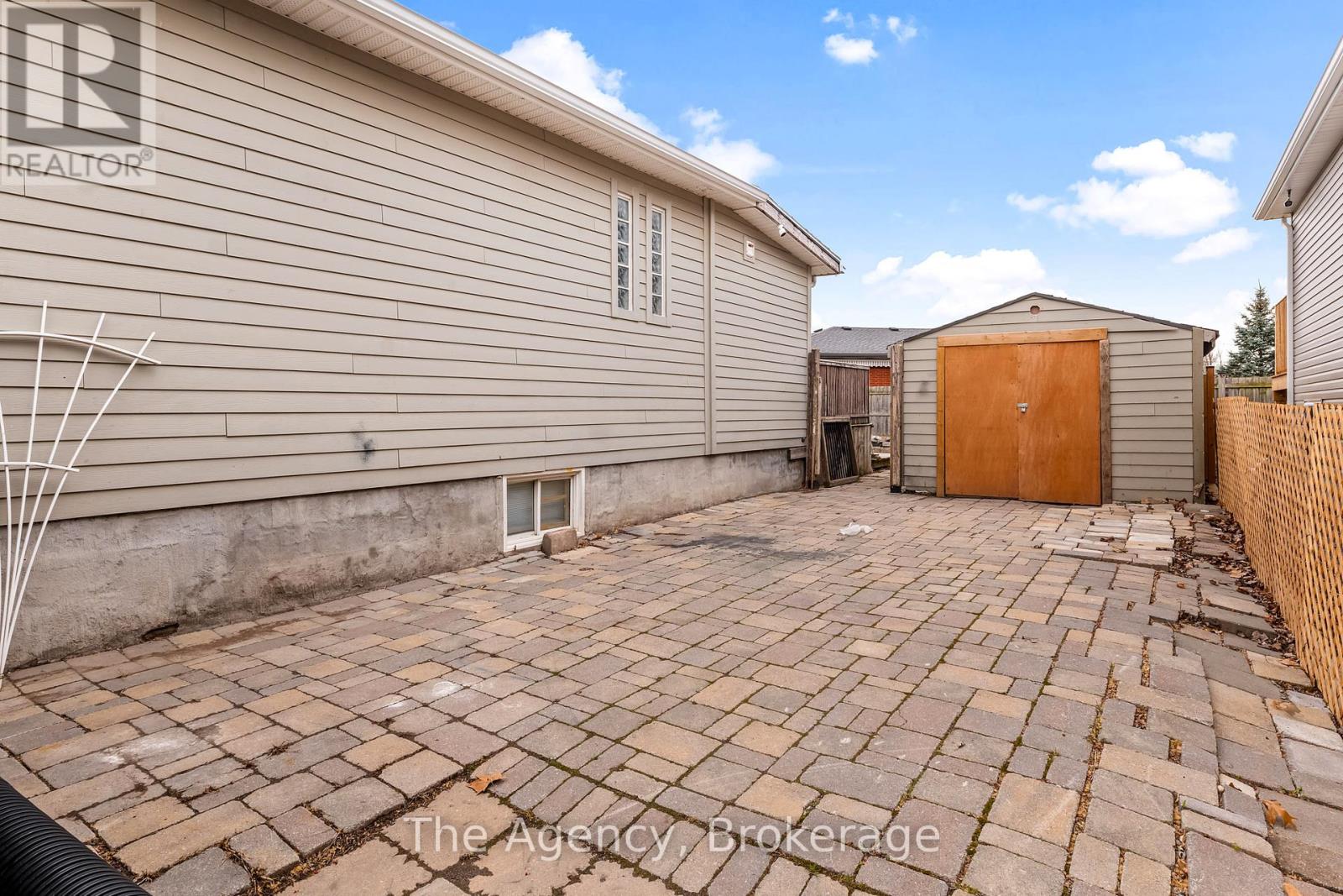 Property at 135 ST GEORGE STREET image 3