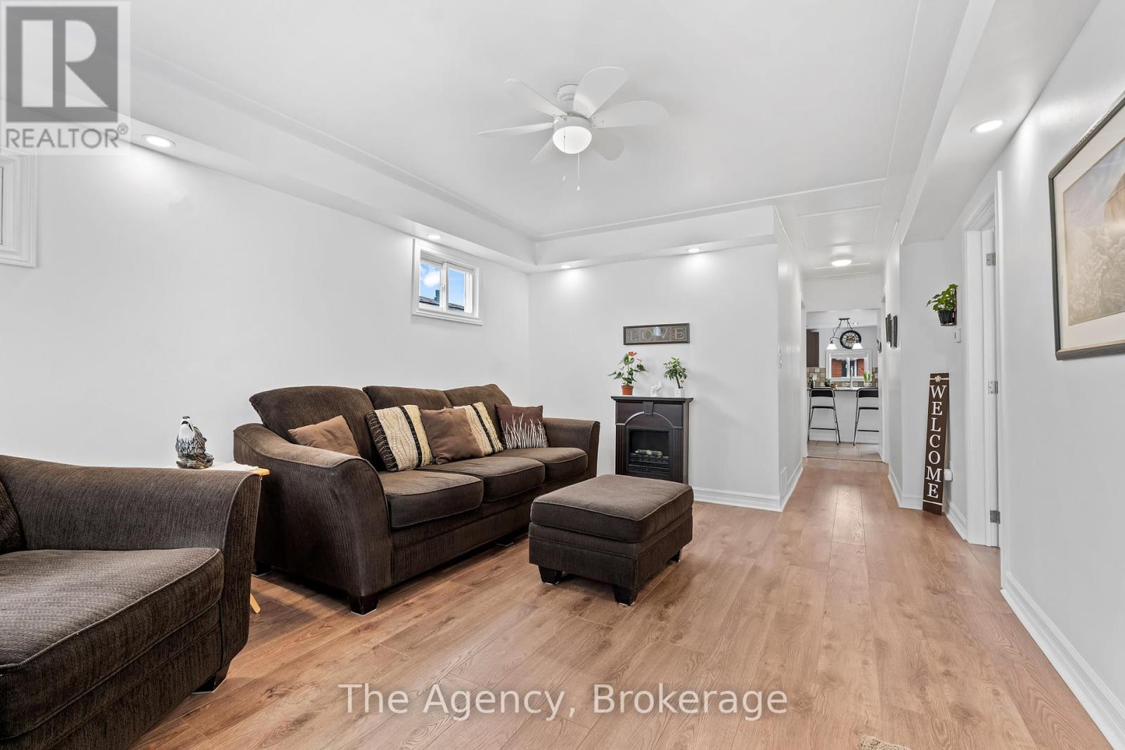 Property at 135 ST GEORGE STREET image 5