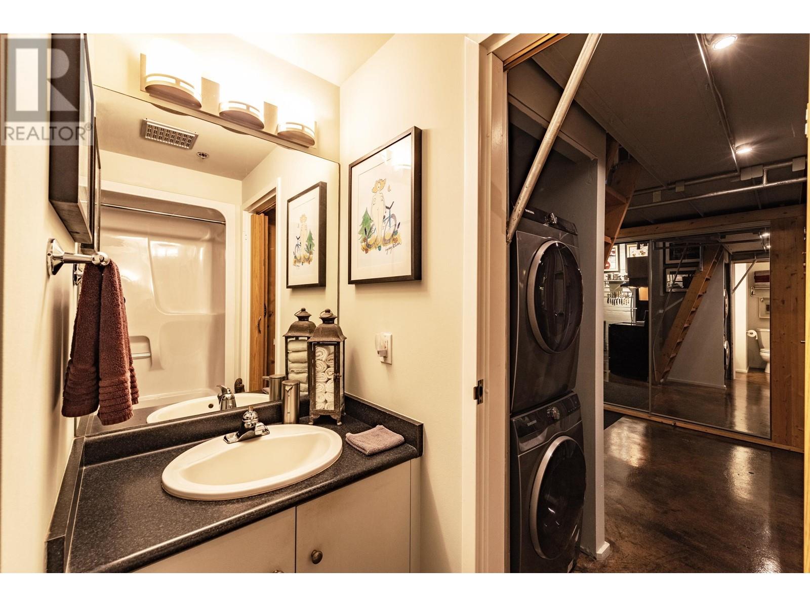 118 2556 E Hastings Street, Vancouver, British Columbia  V5K 1Z3 - Photo 11 - R2982433