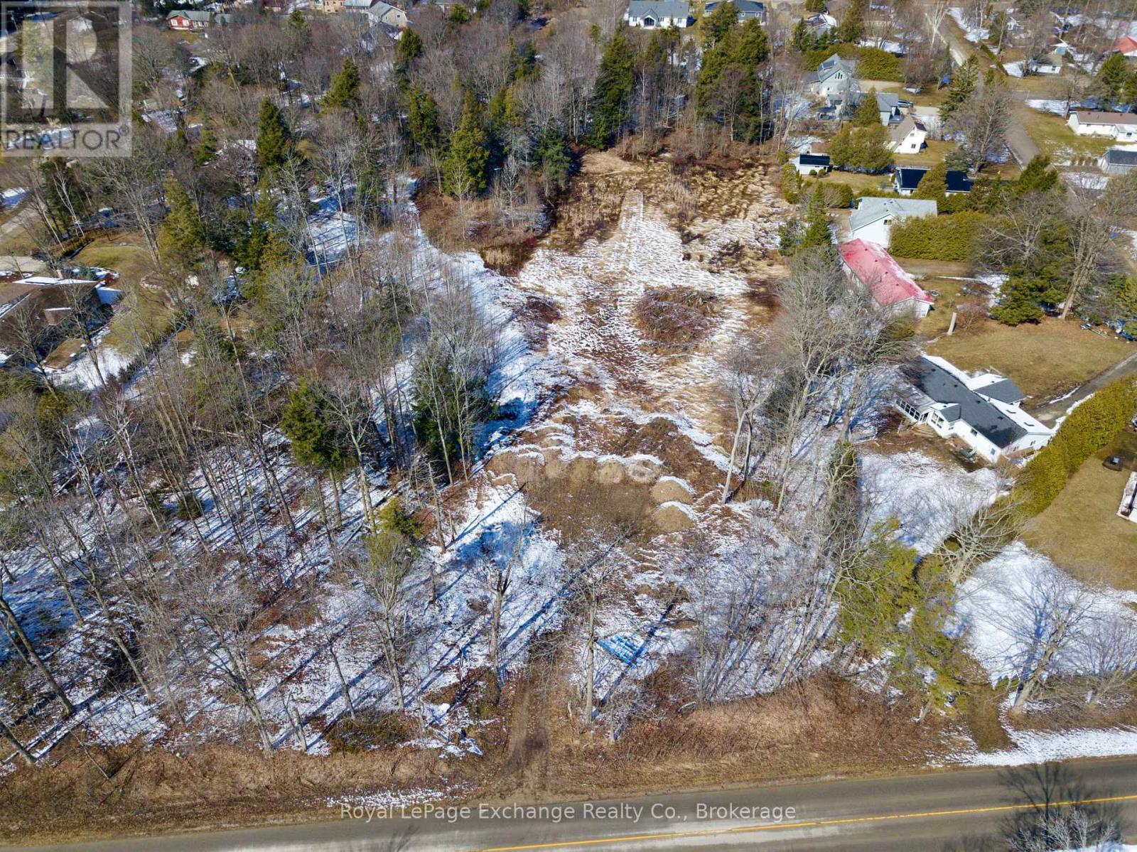 219 Lake Range Drive, Huron-Kinloss, Ontario  N0G 2R0 - Photo 2 - X12048774