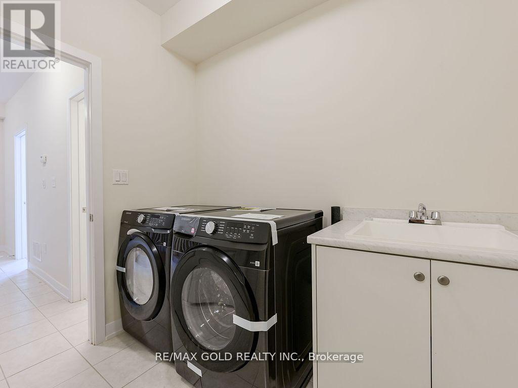3098 Perkins Way, Oakville (Jm Joshua Meadows), Ontario  L6H 7Z5 - Photo 7 - W11996412