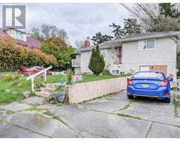 887 Lampson St Old Esquimalt, Esquimalt, Ca