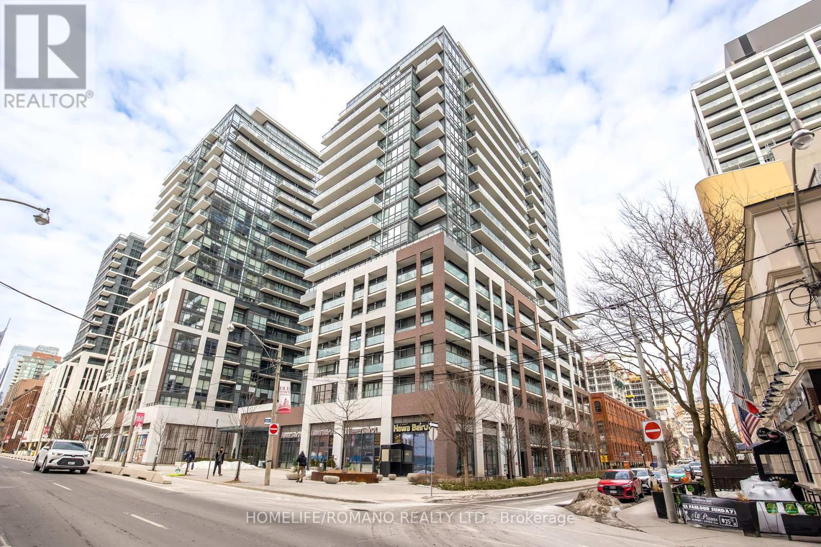 462 ADELAIDE STREET E, Toronto, Ontario