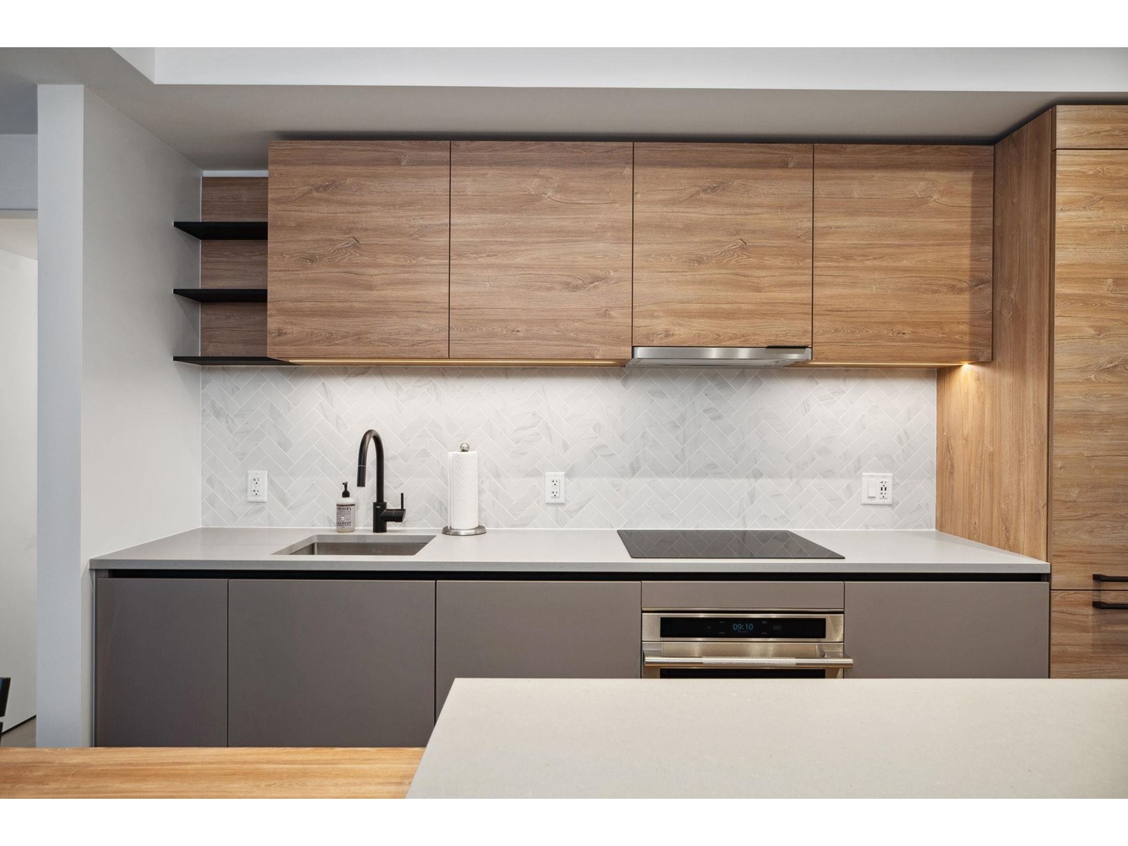 3609 10448 University Drive, Surrey, British Columbia  V3T 0S7 - Photo 9 - R2983139