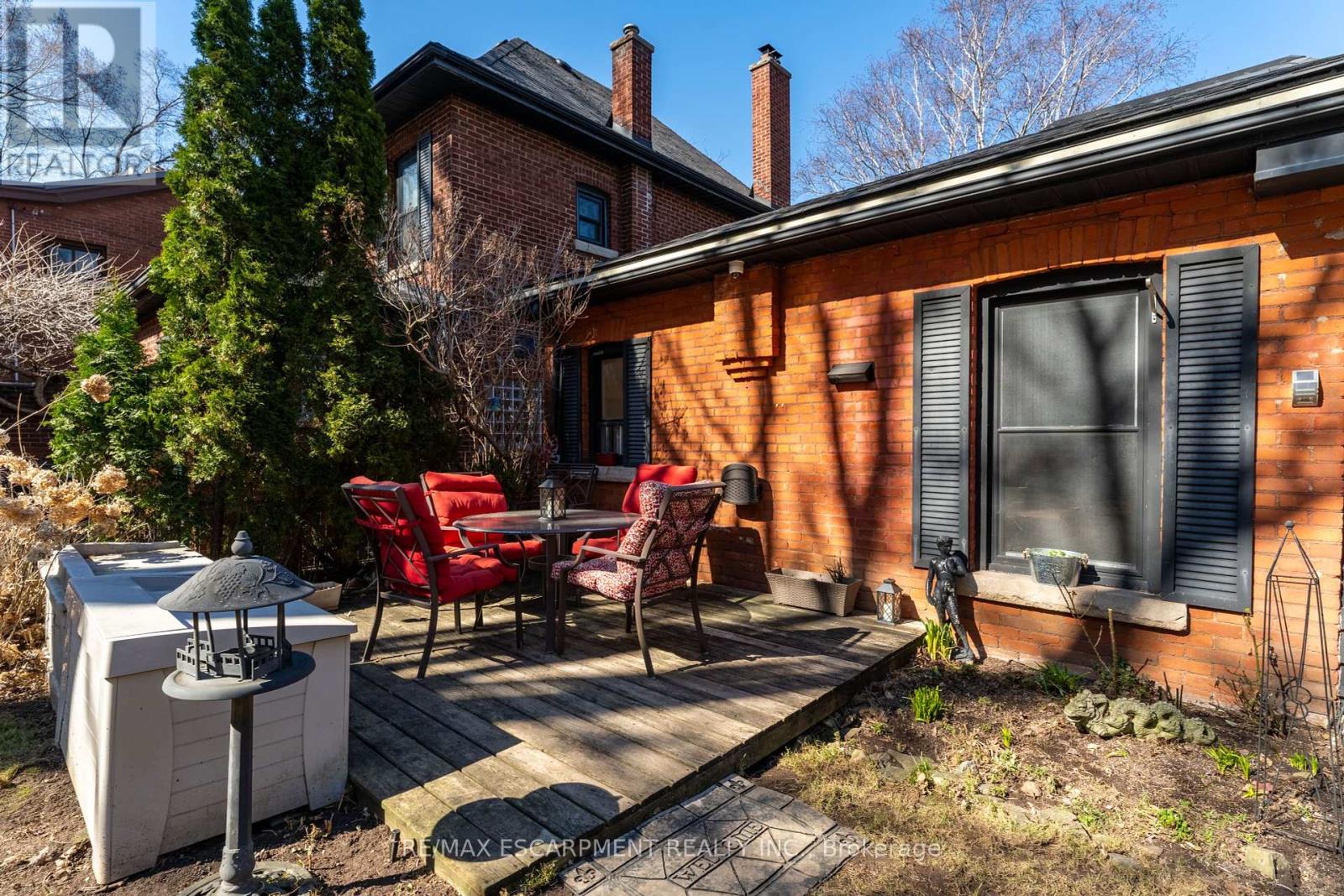 245 Hillcrest Avenue, Hamilton, Ontario  L8P 2X3 - Photo 27 - X12048660