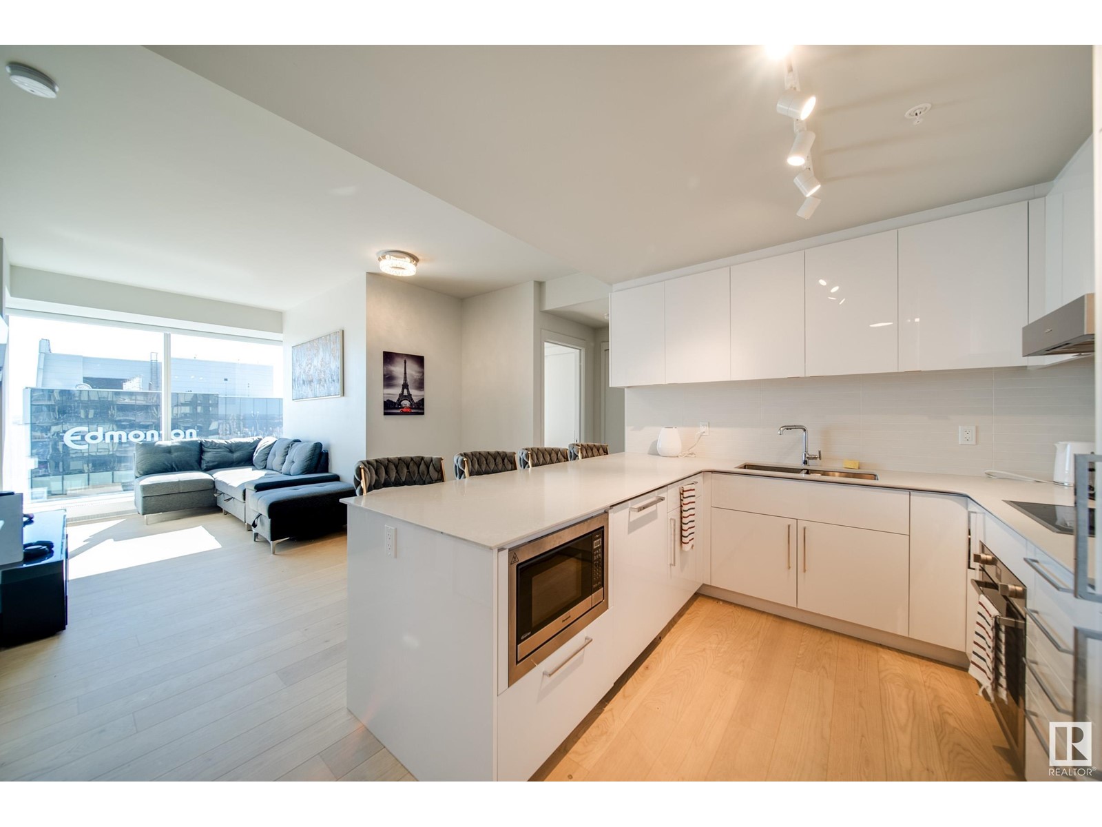 #3505 10360 102 St Nw, Edmonton, Alberta  T5J 4Y8 - Photo 4 - E4428082