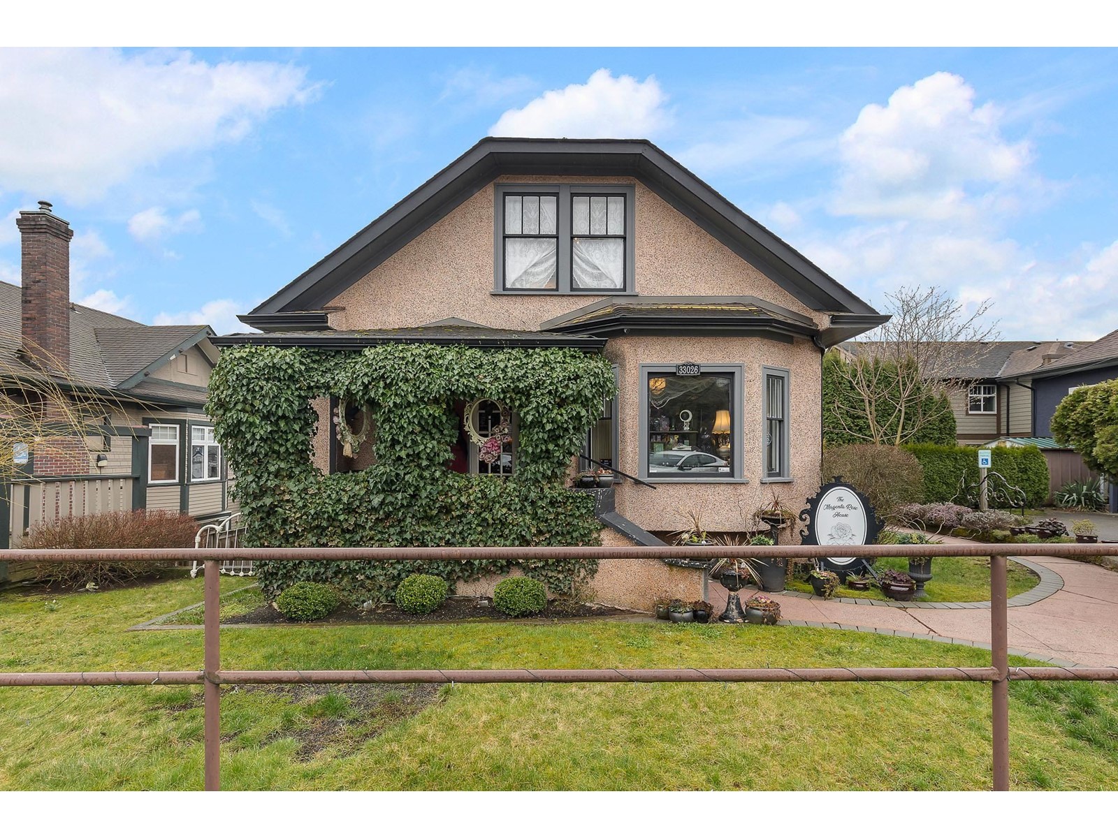Property at 33026 2ND AVENUE image 2