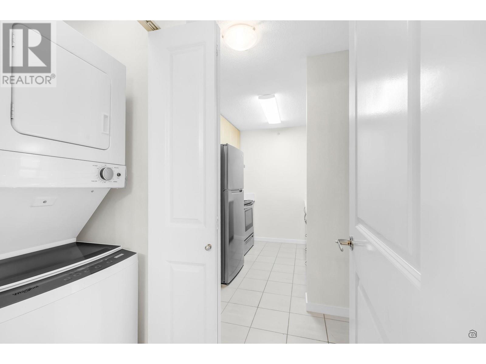 411 3638 Vanness Avenue, Vancouver, British Columbia  V5R 6H6 - Photo 8 - R2981292