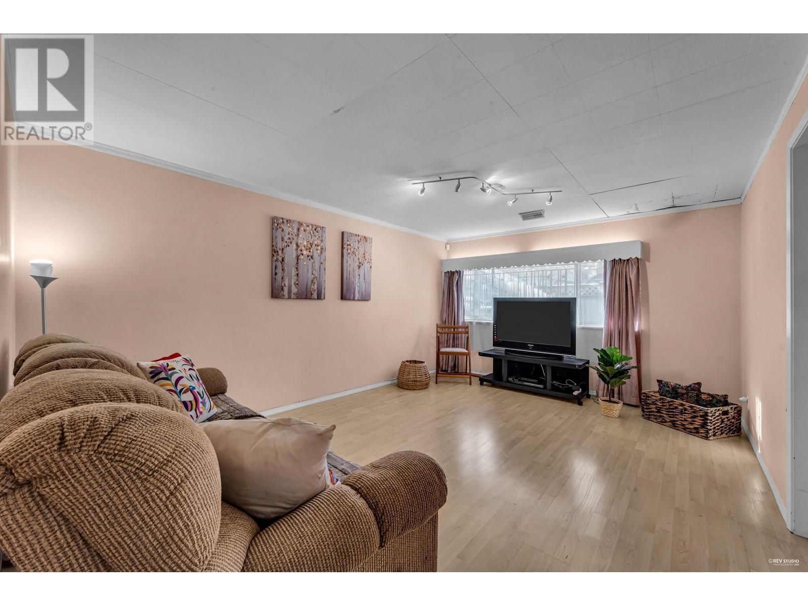 4772 Inverness Street, Vancouver, British Columbia  V5V 4X6 - Photo 15 - R2967371