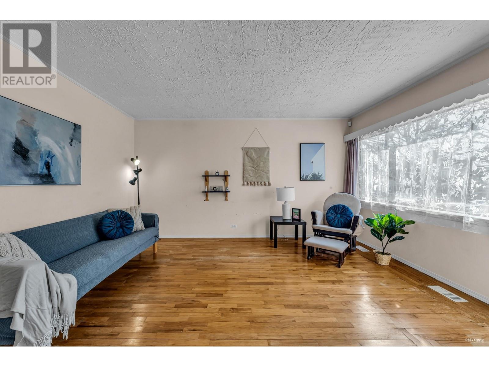 4772 INVERNESS STREET, vancouver, British Columbia