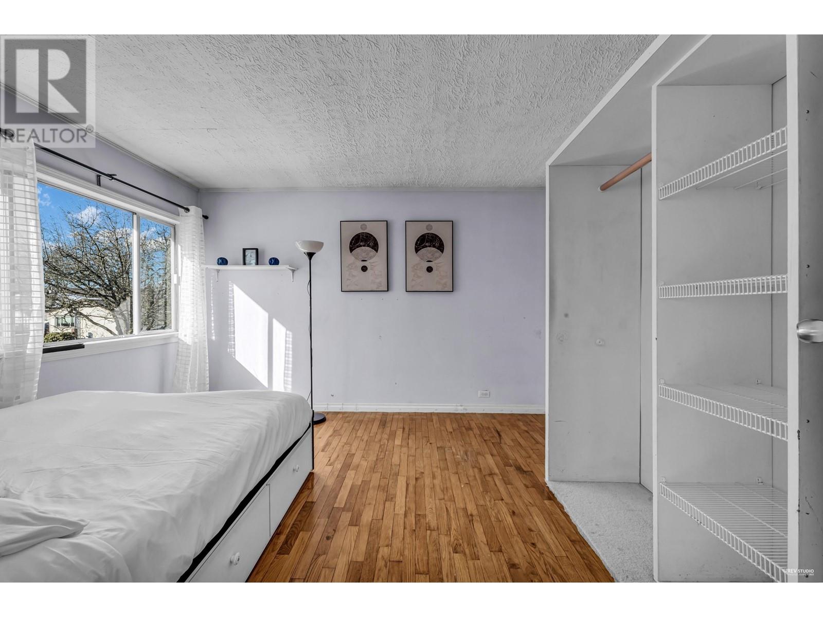 4772 Inverness Street, Vancouver, British Columbia  V5V 4X6 - Photo 5 - R2967371