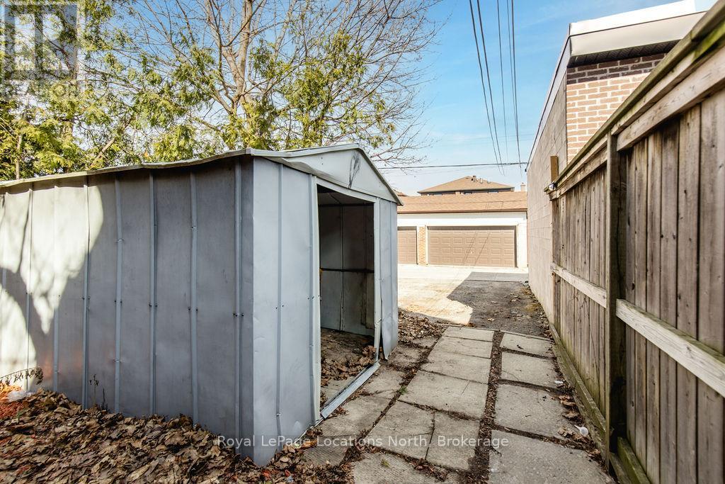 191 Earlscourt Avenue, Toronto (Corso Italia-Davenport), Ontario  M6E 4B2 - Photo 36 - W12048825
