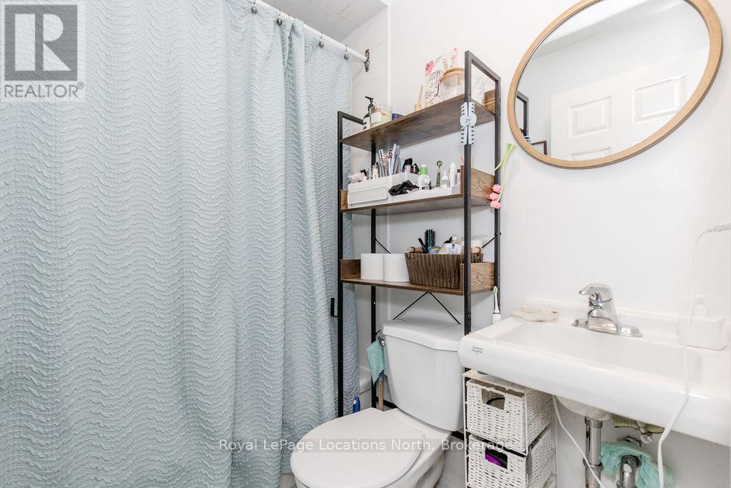 191 Earlscourt Avenue, Toronto (Corso Italia-Davenport), Ontario  M6E 4B2 - Photo 9 - W12048825