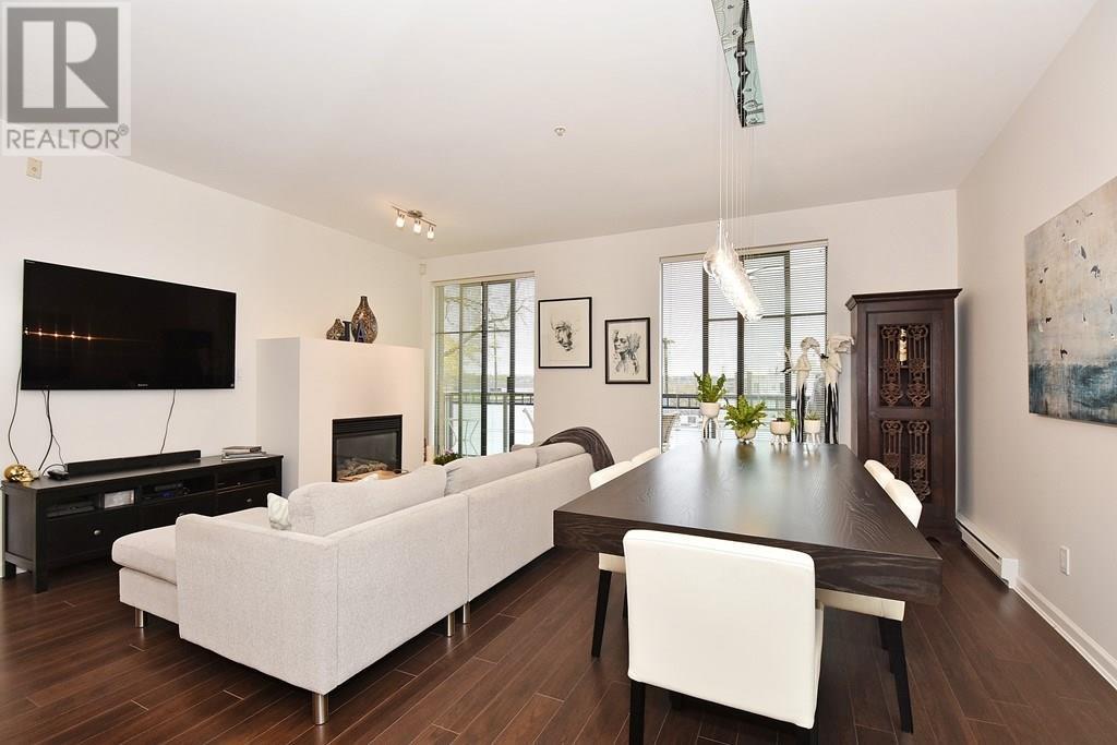 302 2065 W 12th Avenue, Vancouver, British Columbia  V6J 5L9 - Photo 4 - R2983183