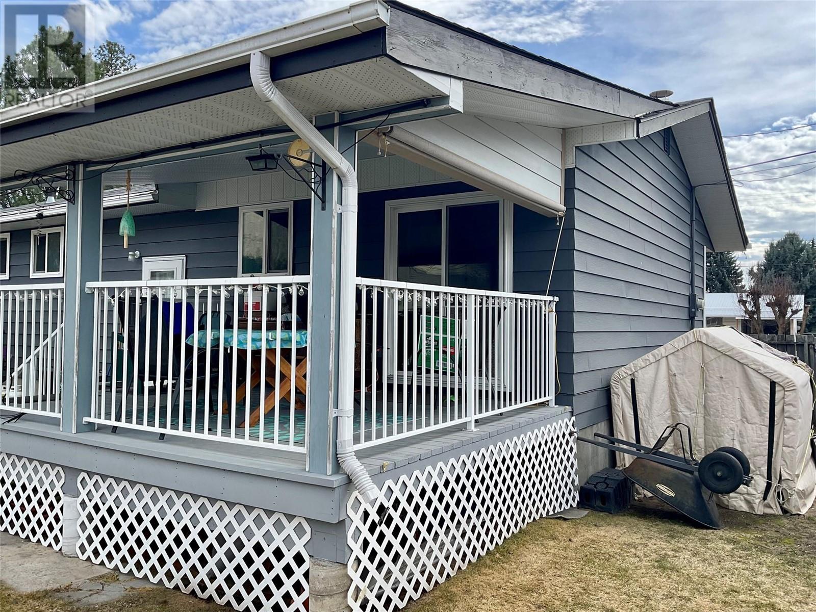 431 Hartland Avenue, Midway, British Columbia  V0H 1M0 - Photo 12 - 10341006