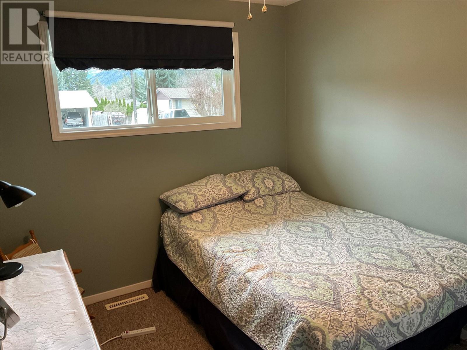 431 Hartland Avenue, Midway, British Columbia  V0H 1M0 - Photo 29 - 10341006