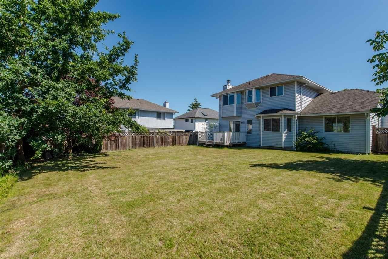 15935 88A AVENUE, Surrey, British Columbia