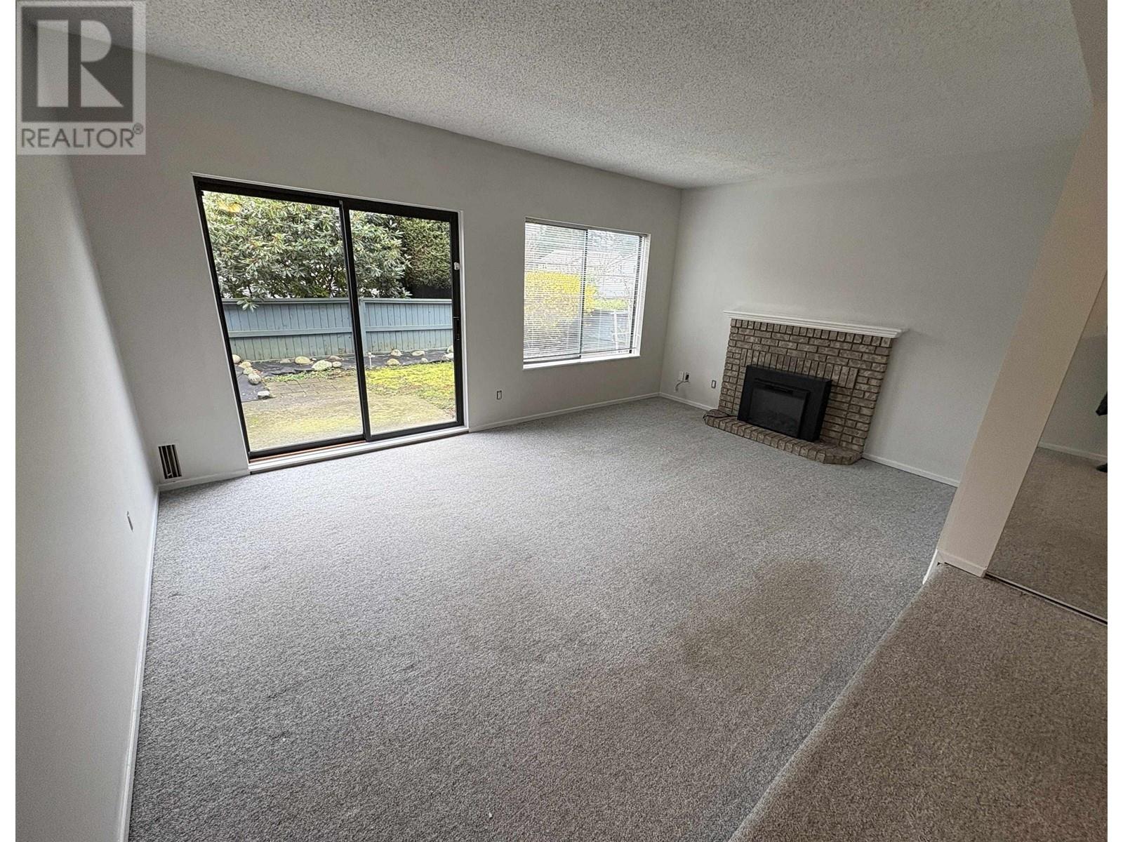 25 1170 Lansdowne Drive, Coquitlam, British Columbia  V3B 5V8 - Photo 4 - R2982151