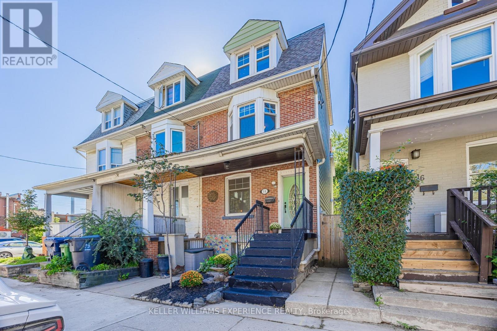 14 COXWELL AVENUE, Toronto, Ontario