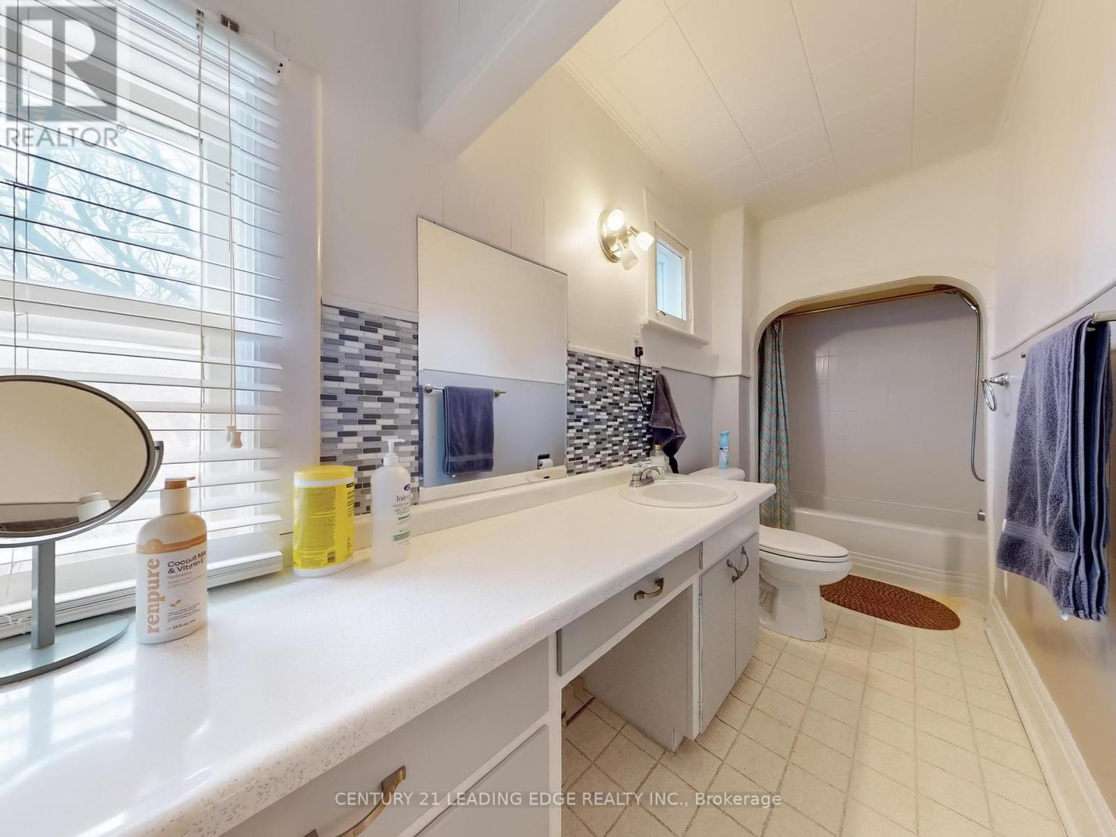261 Main Street N, Markham, Ontario  L3P 1Y6 - Photo 18 - N12048858
