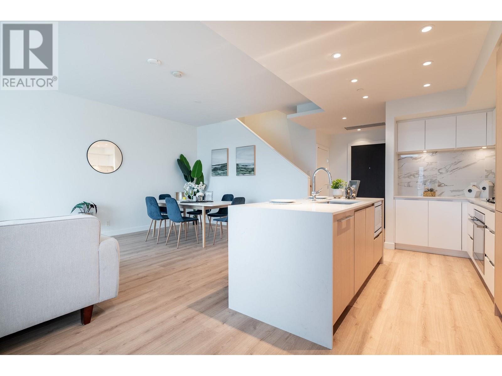113 1500 Fern Street, North Vancouver, British Columbia  V7J 0E6 - Photo 5 - R2983231