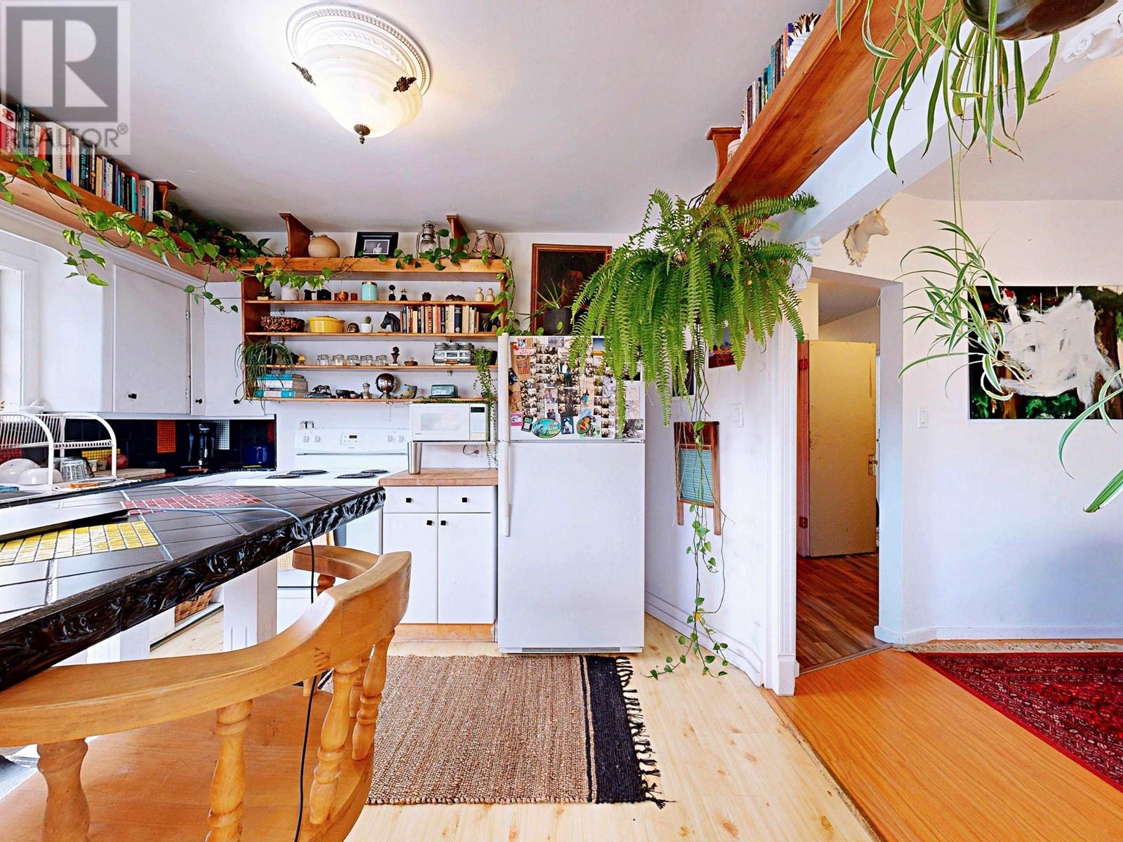 228 E 26th Avenue, Vancouver, British Columbia  V5V 2H3 - Photo 9 - R2983273