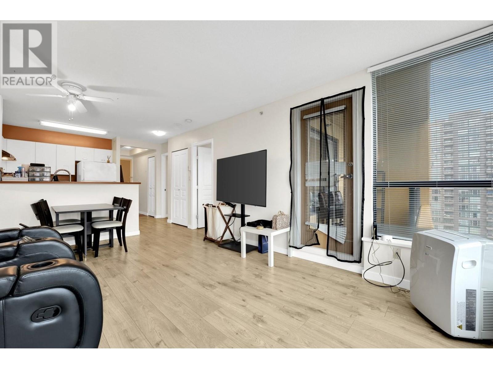 1111 3438 Vanness Avenue, Vancouver, British Columbia  V5R 6E7 - Photo 4 - R2983274