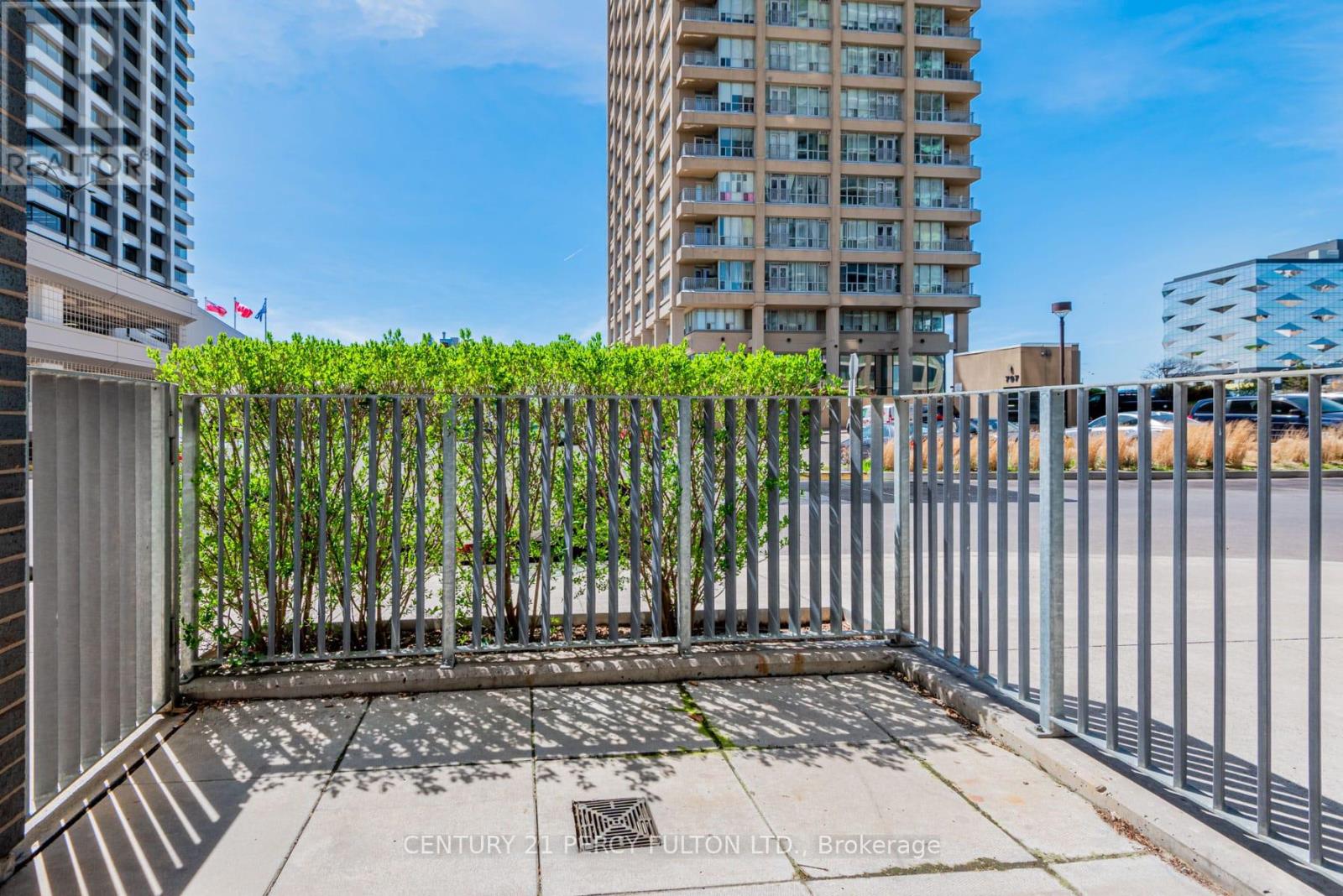 104 - 2 Sonic Way, Toronto, Ontario  M3C 0P2 - Photo 21 - C12048888