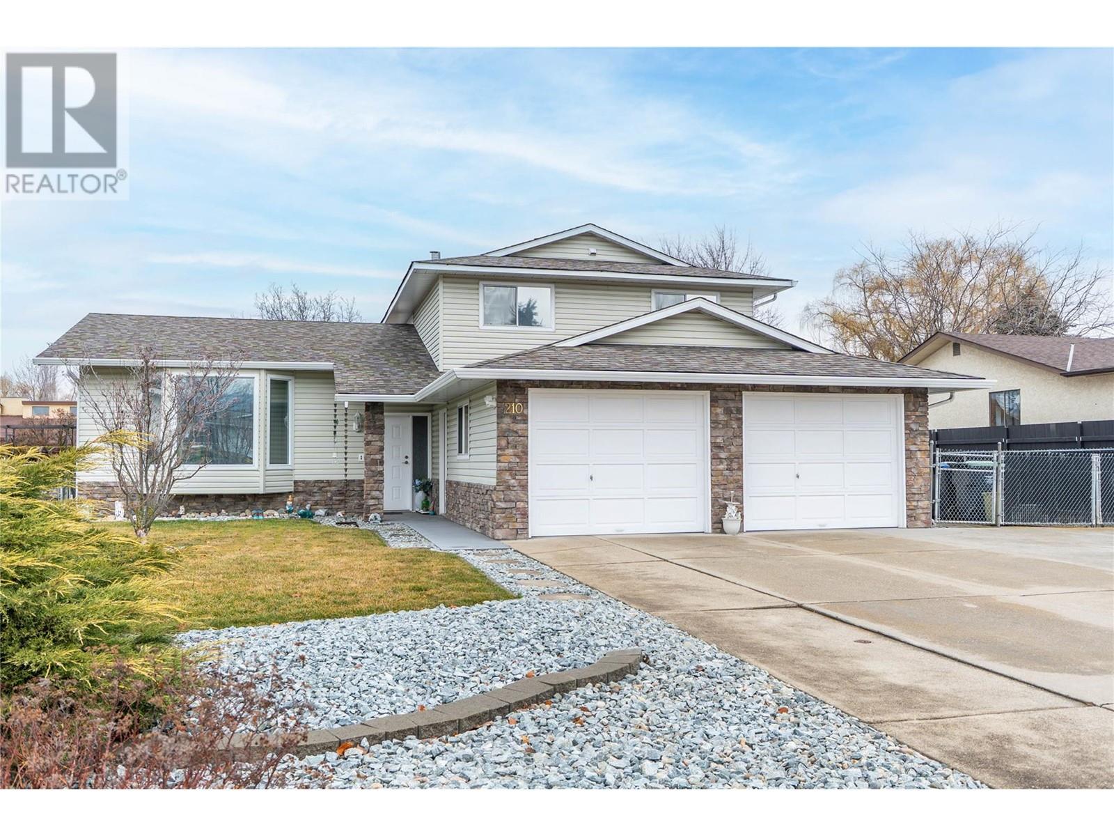 Property at 210 Felix Road image 3