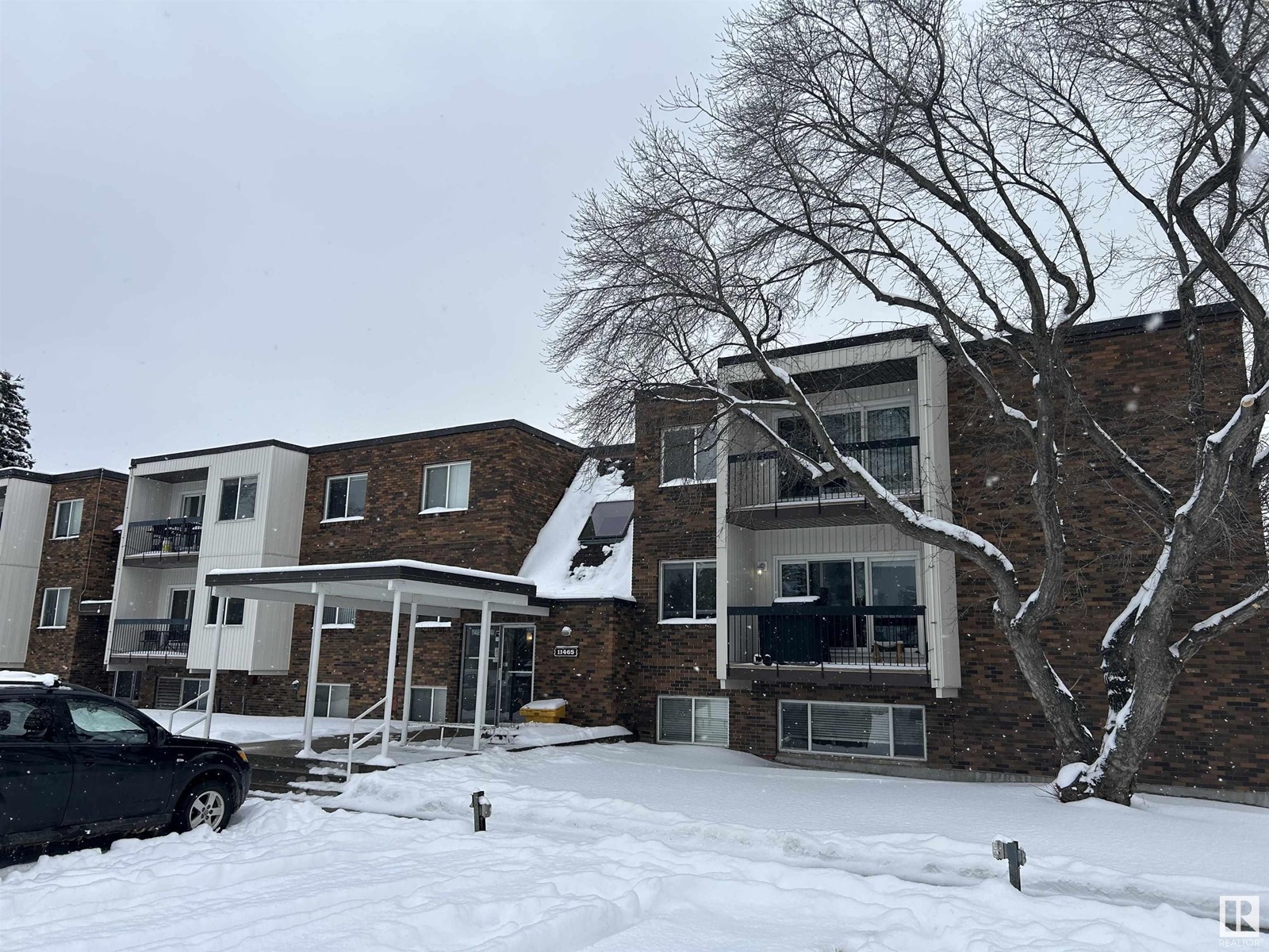 Property at #106 11465 41 AV NW image 1
