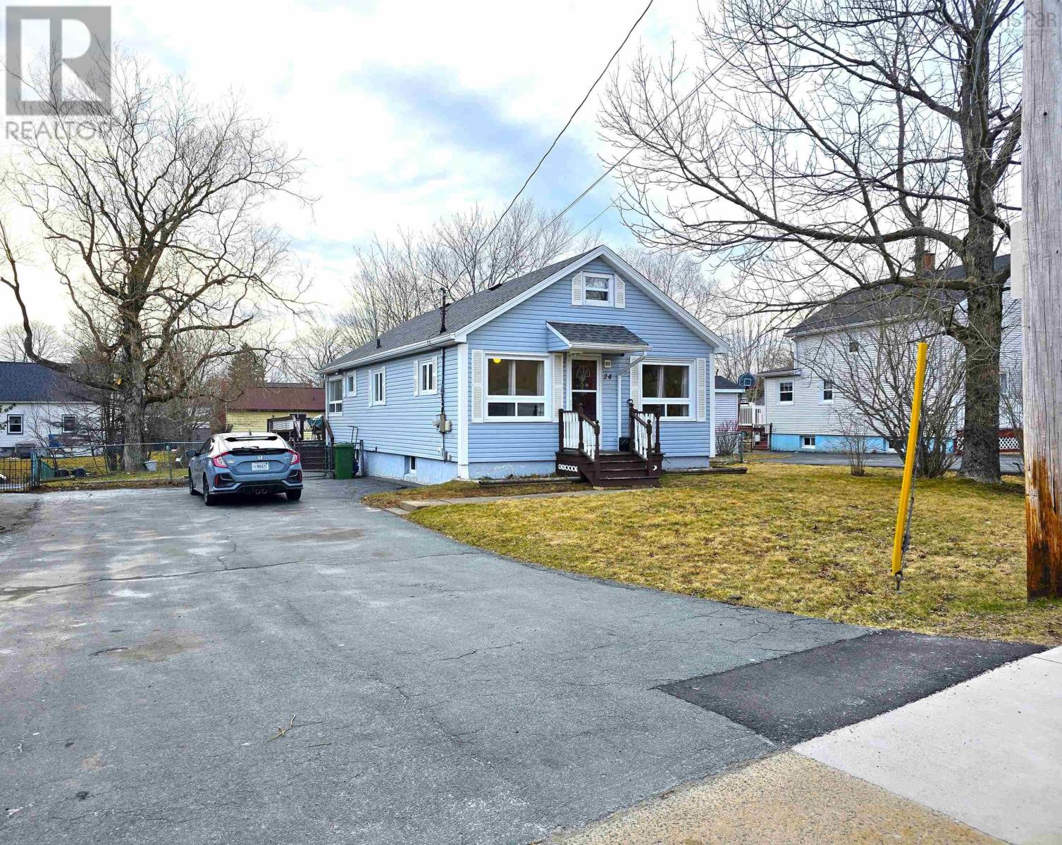 24 Woodlawn Road, Dartmouth, Nova Scotia  B2W 2R6 - Photo 1 - 202505931