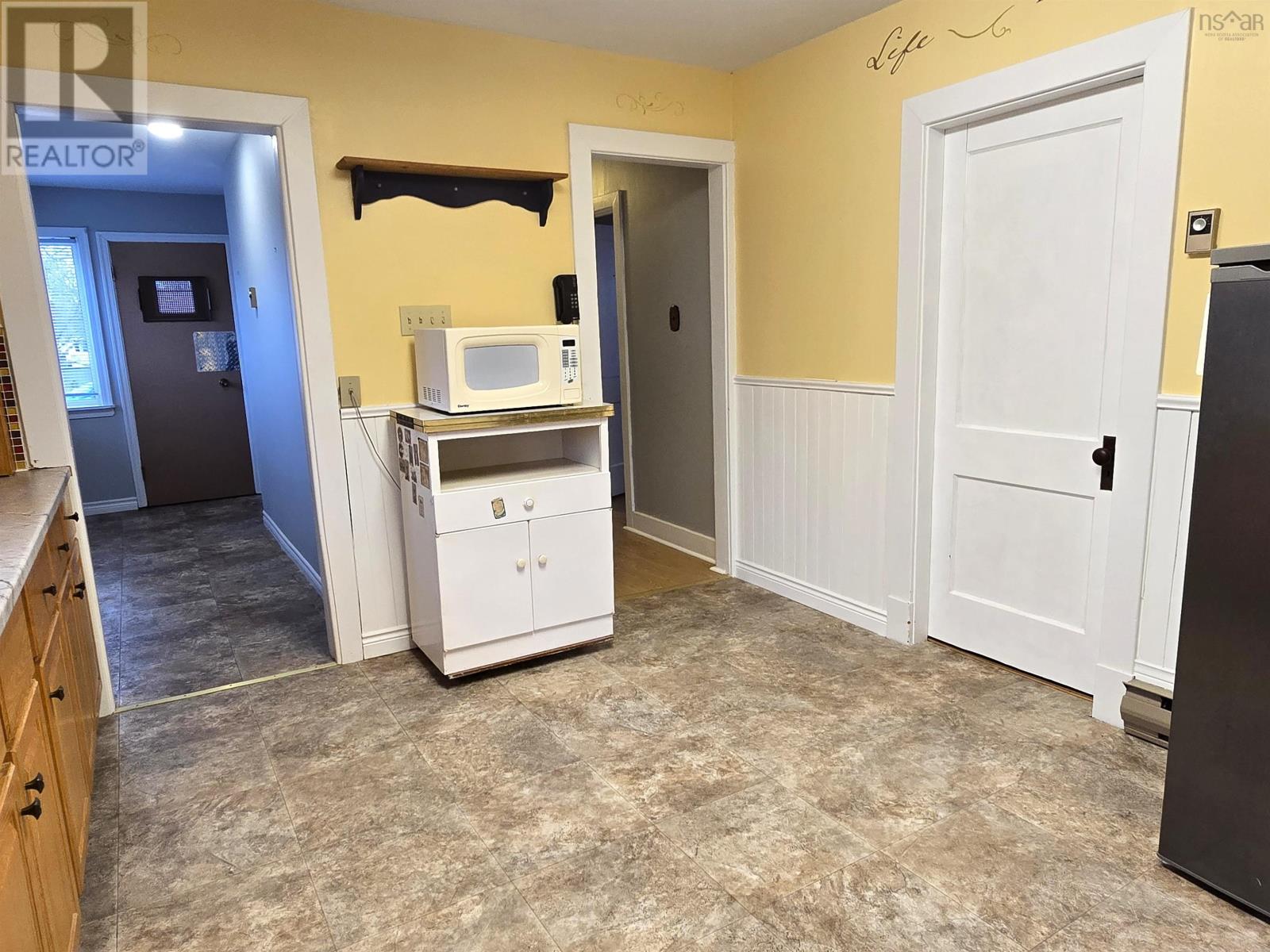 24 Woodlawn Road, Dartmouth, Nova Scotia  B2W 2R6 - Photo 8 - 202505931