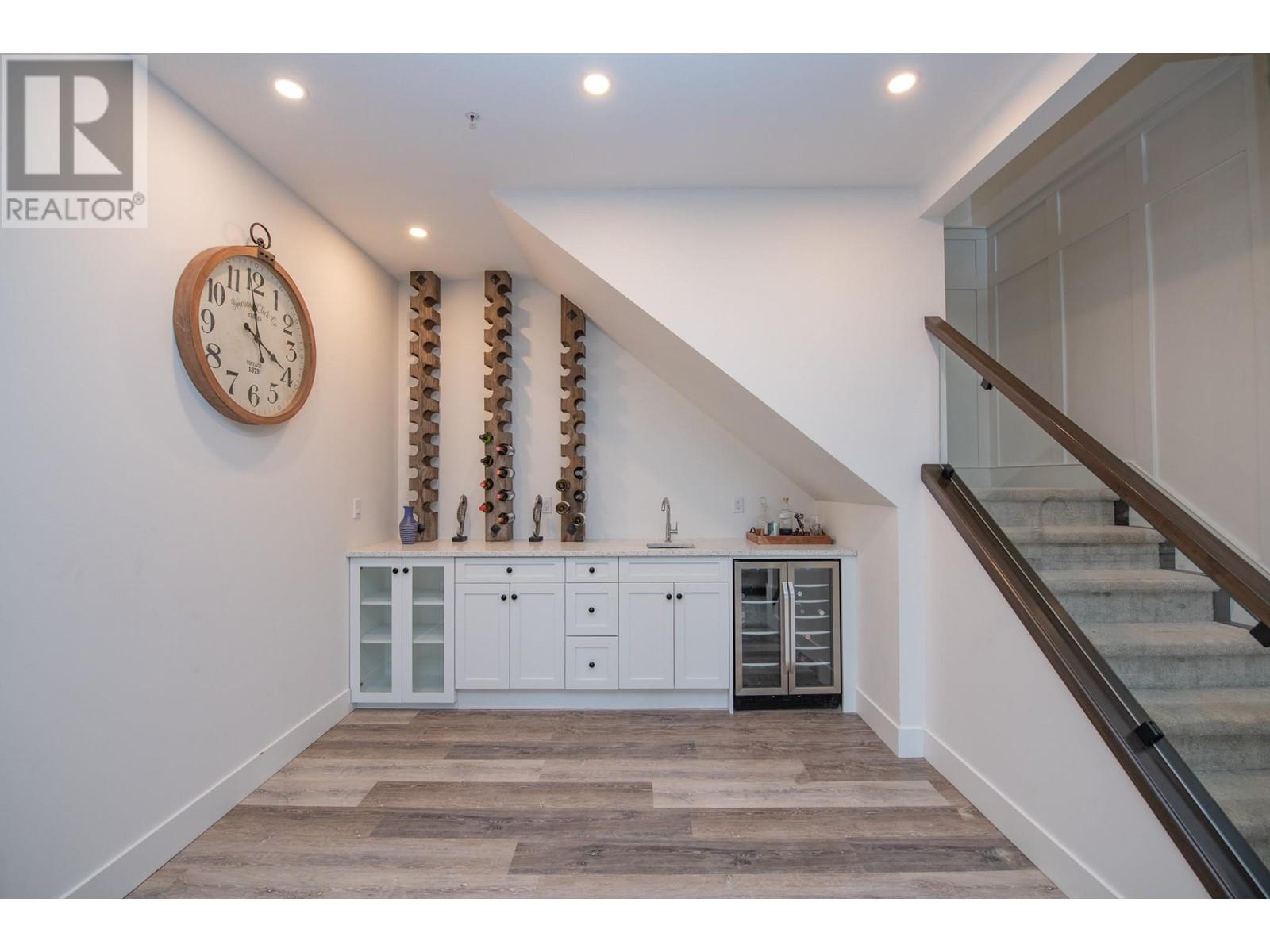 Property at 159 Dormie Park Crescent image 2