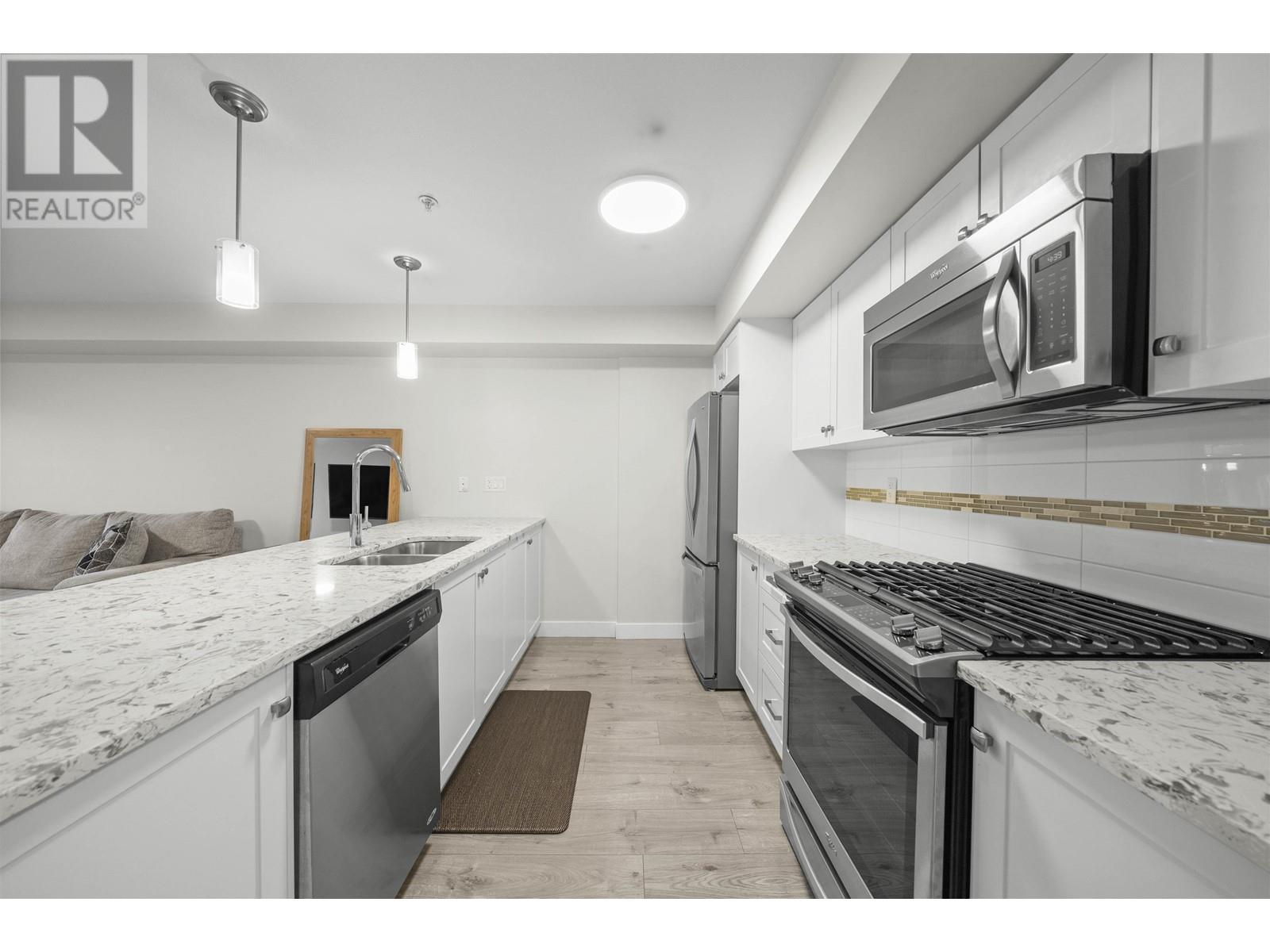 109 4815 55b Street, Ladner, British Columbia  V4K 3V7 - Photo 3 - R2983298