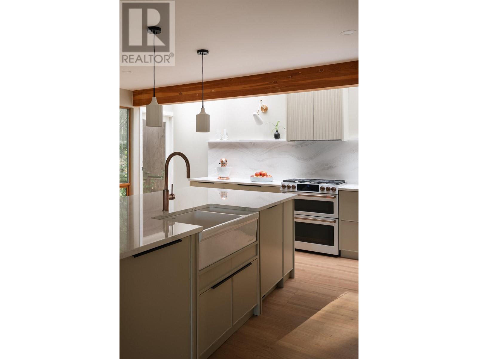 4069 Madeley Road, North Vancouver, British Columbia  V7N 4E2 - Photo 17 - R2983304