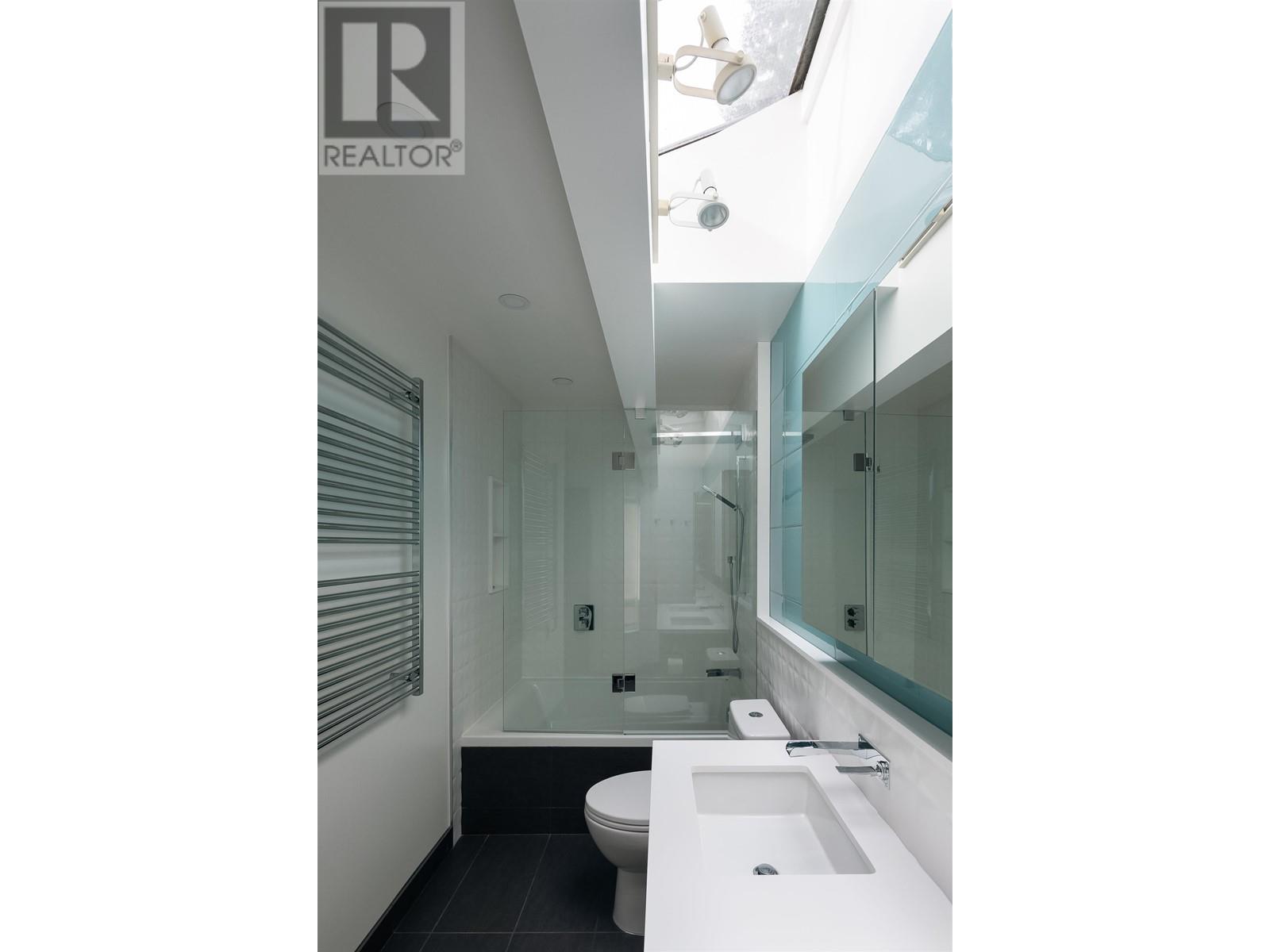 4069 Madeley Road, North Vancouver, British Columbia  V7N 4E2 - Photo 29 - R2983304