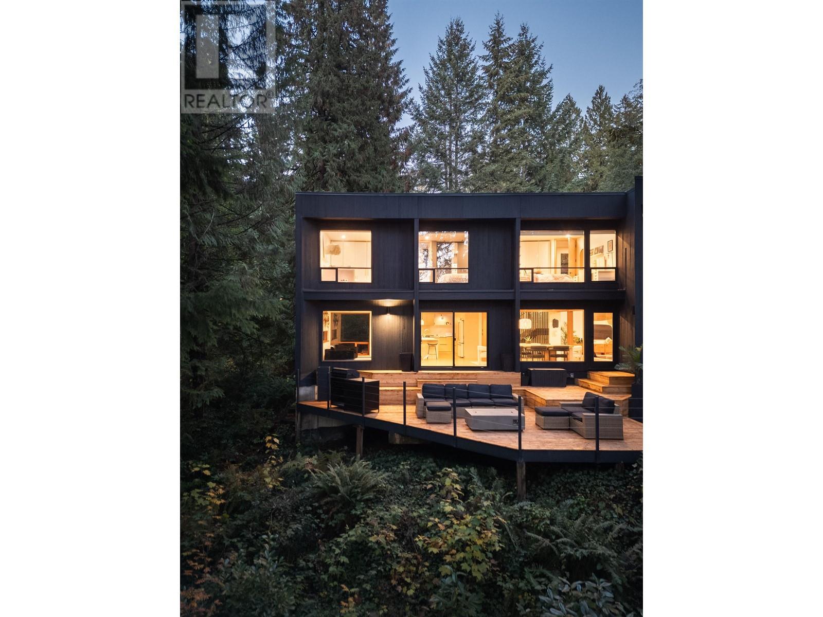 4069 Madeley Road, North Vancouver, British Columbia  V7N 4E2 - Photo 34 - R2983304