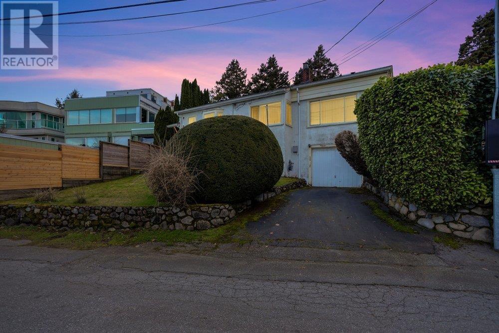 4180 Quesnel Drive, Vancouver, British Columbia  V6L 2X6 - Photo 6 - R2983321