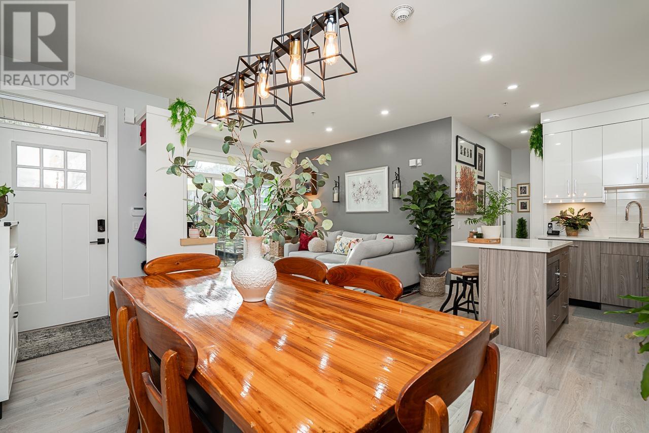 103 7131 17 Avenue, Burnaby, British Columbia  V3N 1K8 - Photo 11 - R2983266
