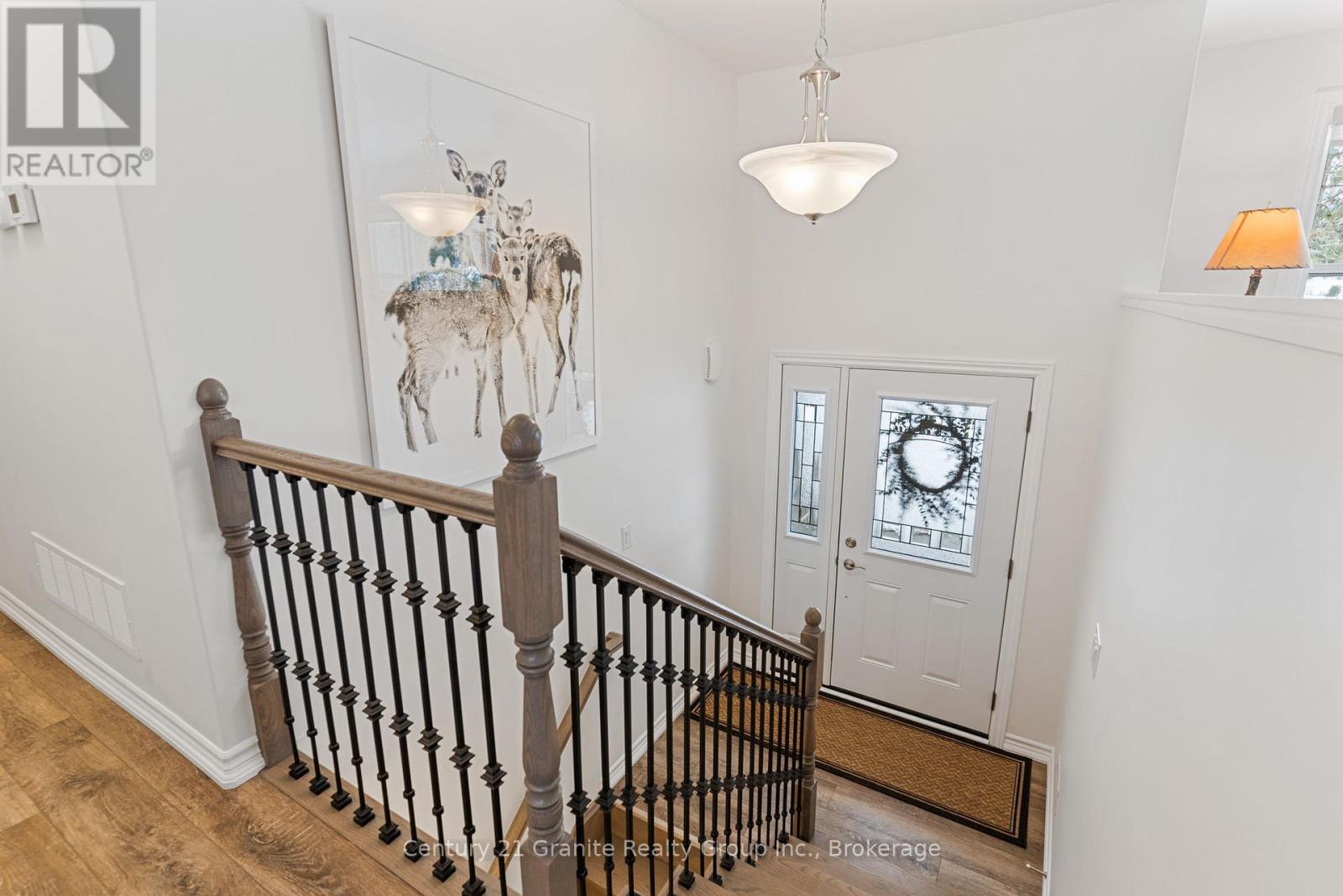 460 Bobcaygeon Road, Minden Hills, Ontario  K0M 2K0 - Photo 10 - X12037250