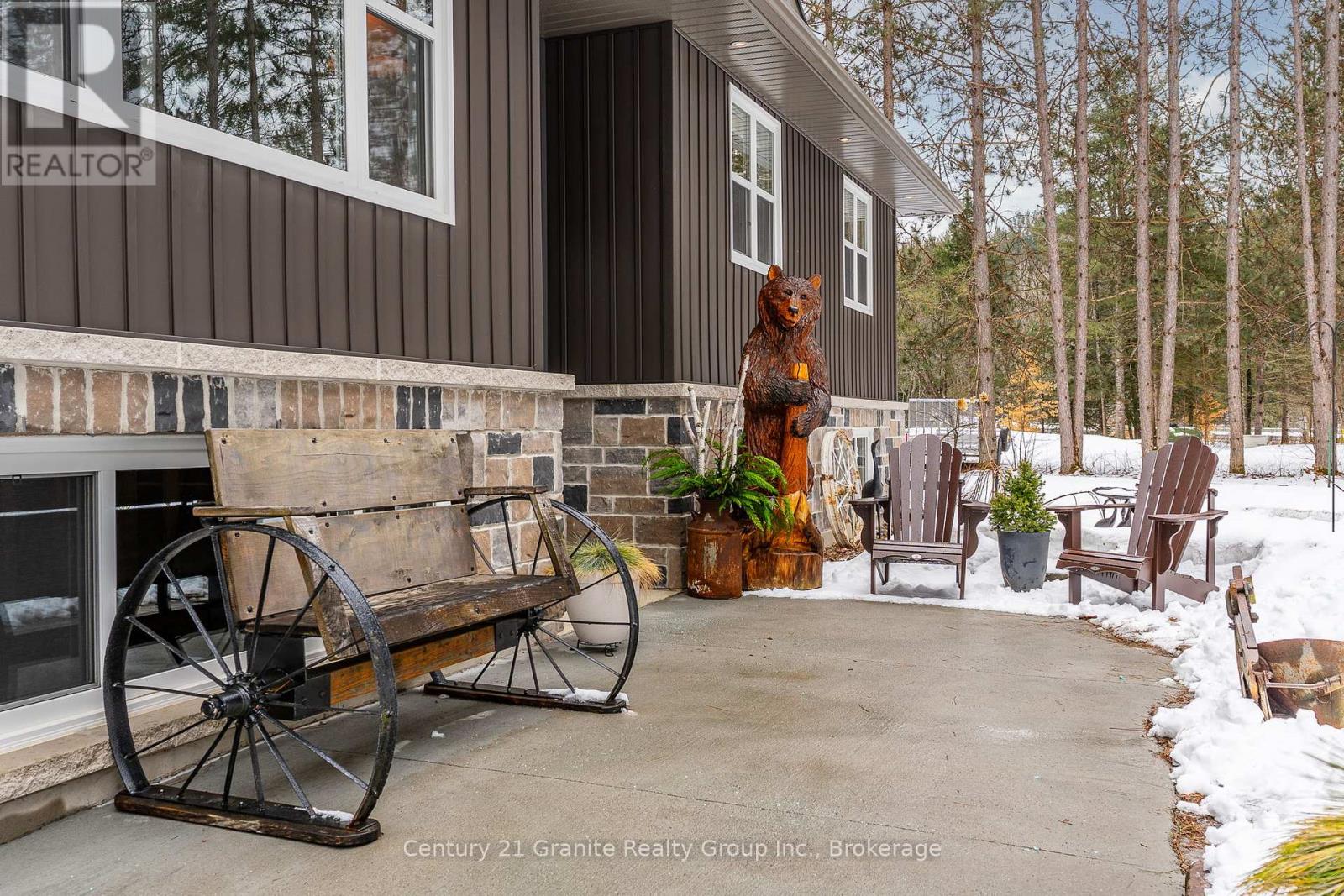 460 Bobcaygeon Road, Minden Hills, Ontario  K0M 2K0 - Photo 7 - X12037250